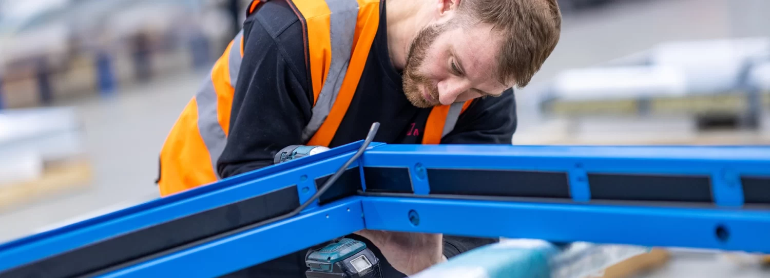 Metador Steel Door Manufacturing in Factory